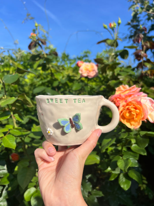 Sweet tea in the summer mug