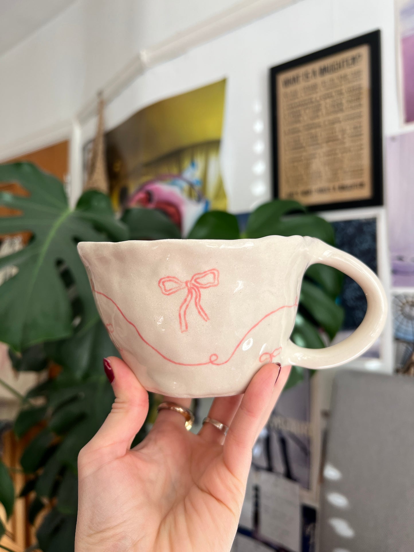 The Bow mug