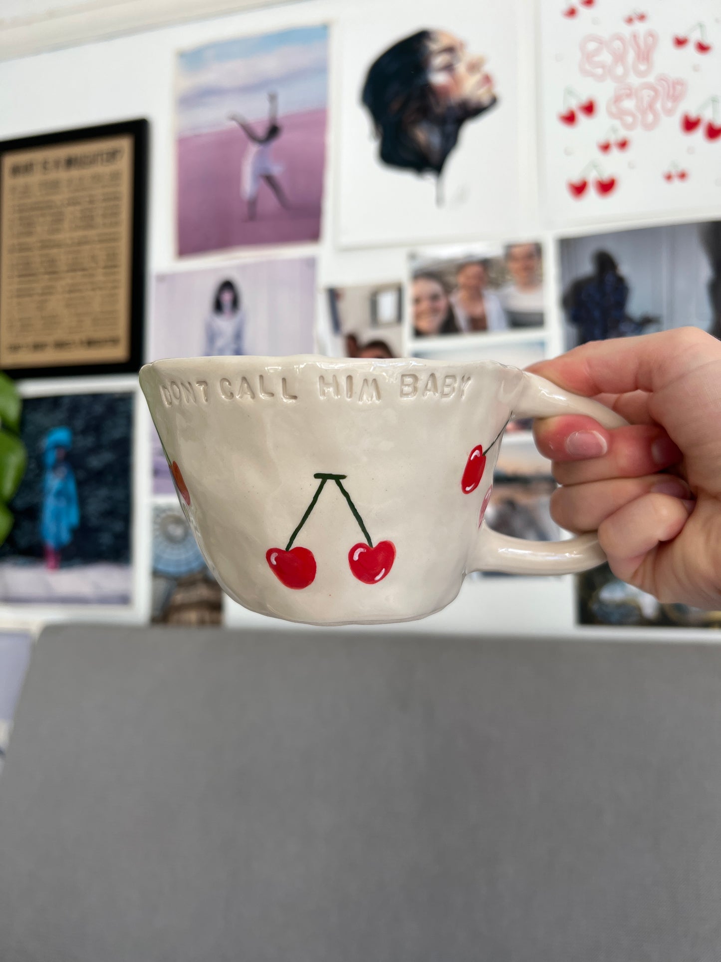 The cherry mug