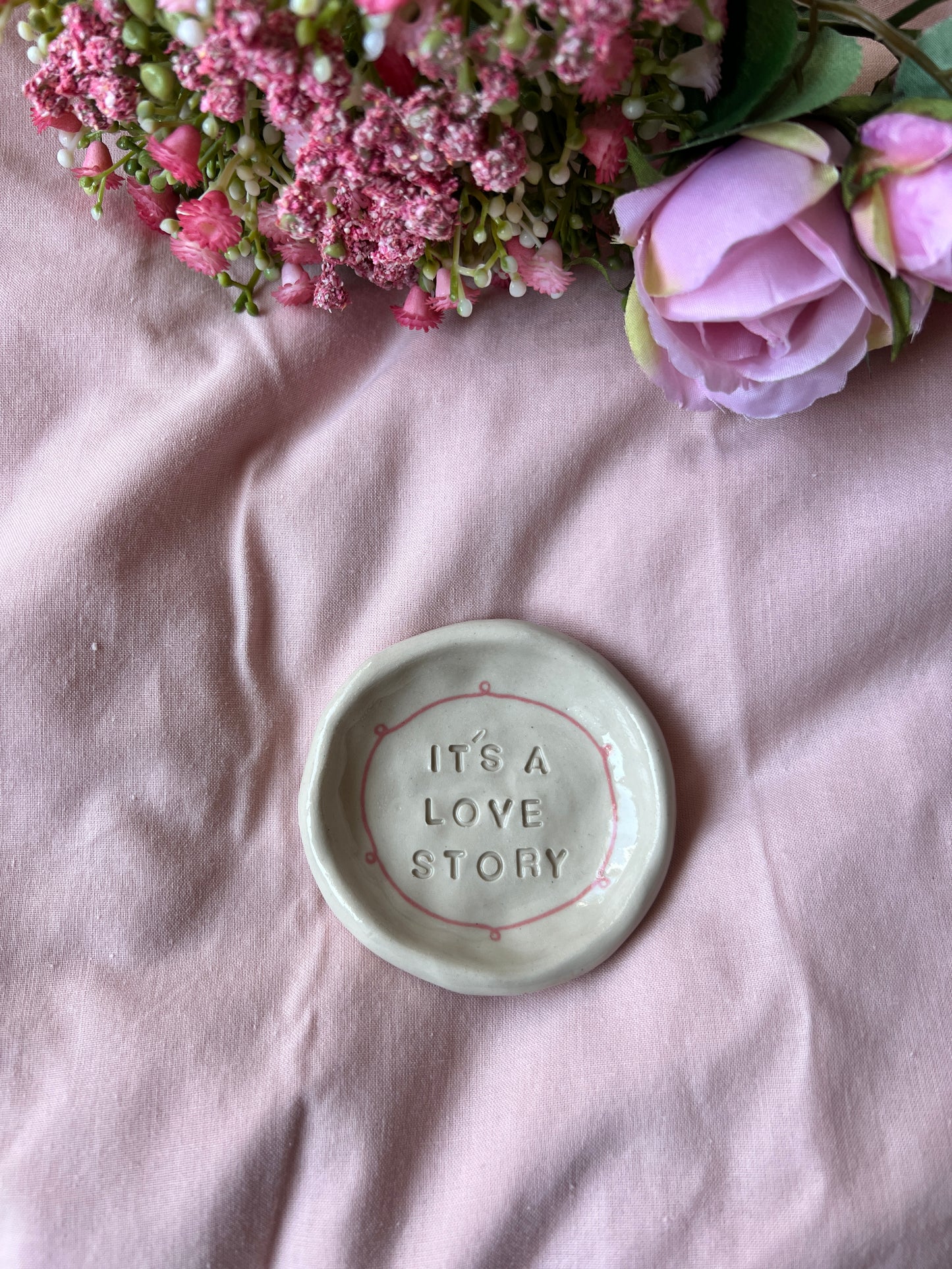 Love story ring dish