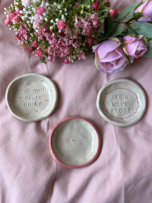 Love story ring dish