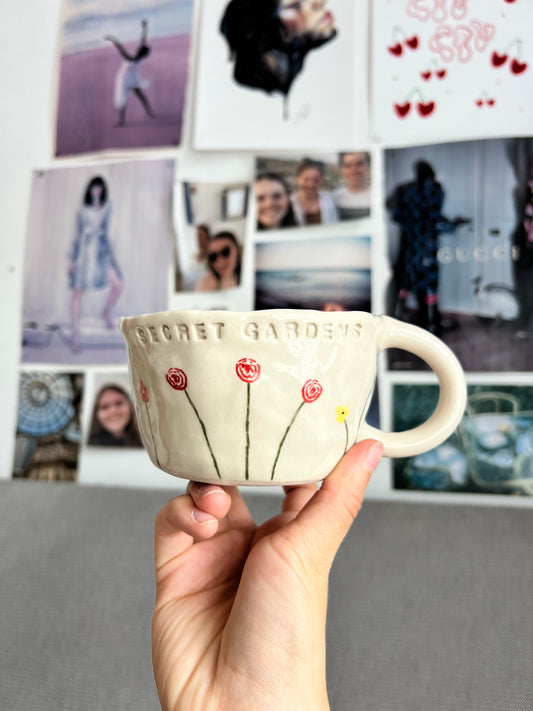Secret gardens mug