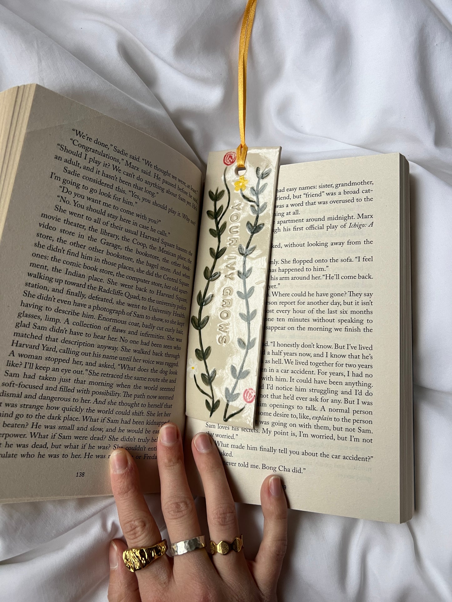 Ivy bookmark