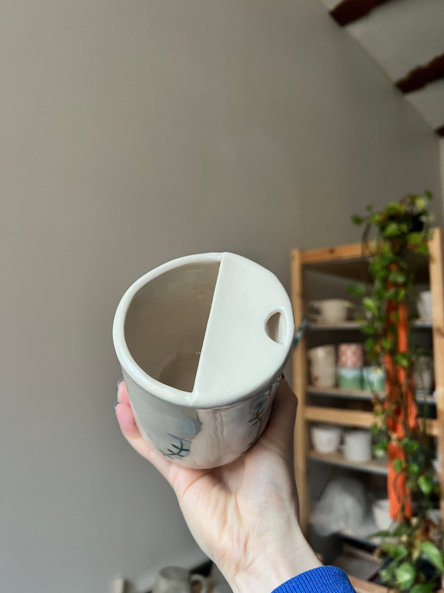 Fate of Ophelia flower travel / keep cup