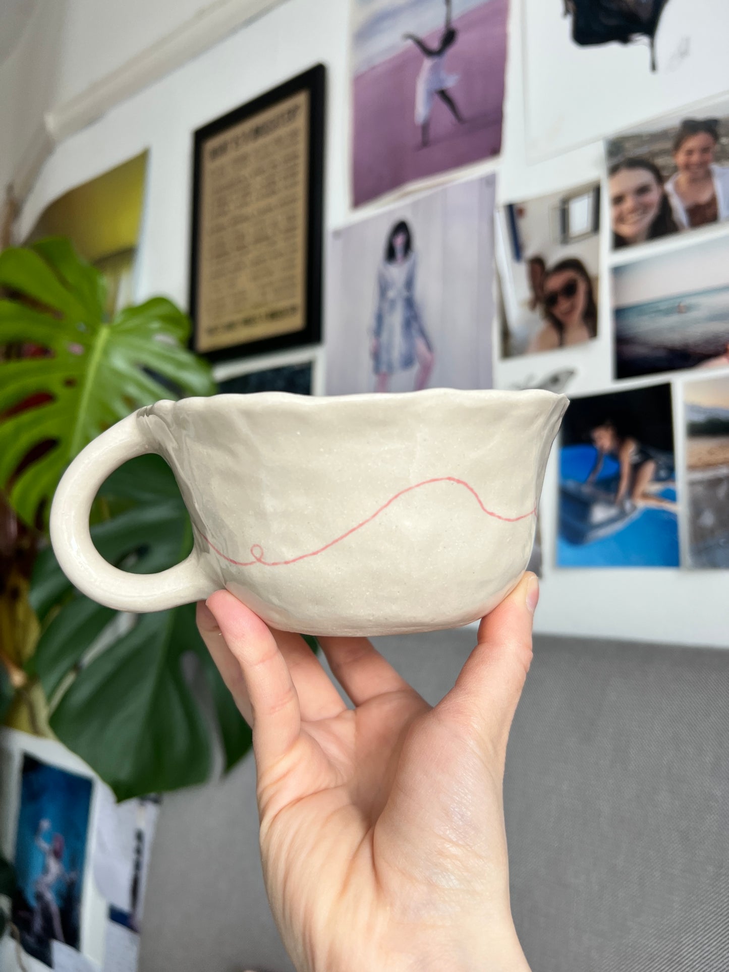 Invisible string mug