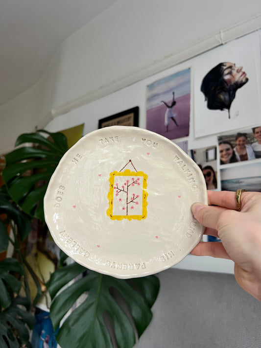The gallery plate